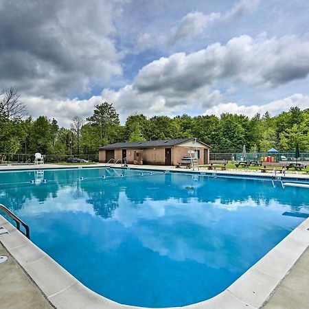 Cozy Arrowhead Lake Home With Sunroom And Pool Access! Pocono Lake Exteriér fotografie